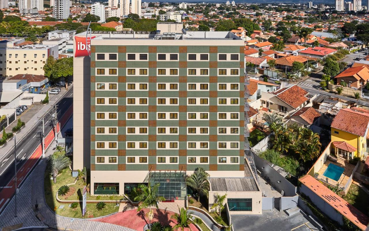 Hotel Ibis Taubaté Zewnętrze zdjęcie